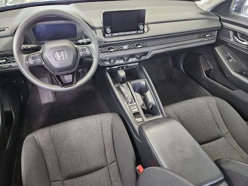 Used 2024 Honda Accord EX image 18