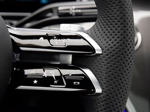 New 2026 Mercedes-Benz CLE 300 4MATIC Coupe image 25