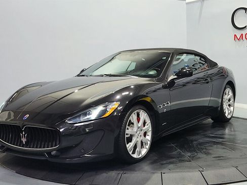 Used 2015 Maserati GranTurismo Sport RWD image 18