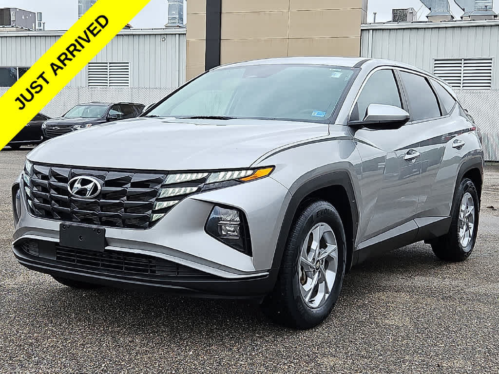 Used 2024 Hyundai Tucson SE FWD image 1