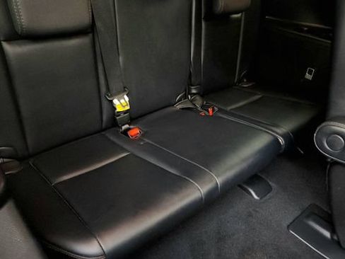 Used 2015 Toyota Highlander Limited Platinum FWD image 44