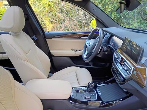 Used 2024 BMW X3 sDrive30i w/ Convenience Package image 54