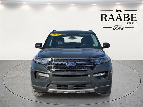 Used 2023 Ford Explorer XLT w/ Equipment Group 202A image 2