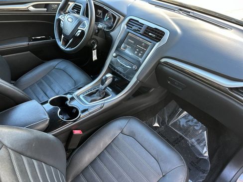 Used 2014 Ford Fusion SE w/ Equipment Group 202A image 16