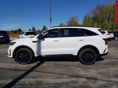 Used 2022 Kia Sorento SX image 4
