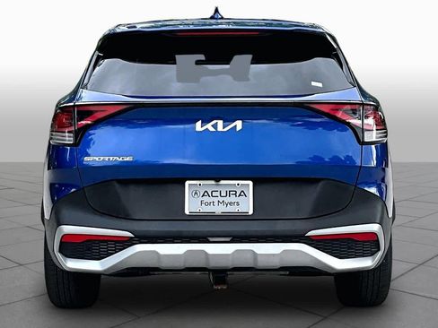 Used 2024 Kia Sportage EX FWD image 5