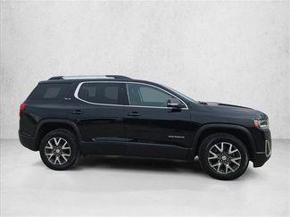 Used 2023 GMC Acadia SLE w/ Driver Convenience Package video 4