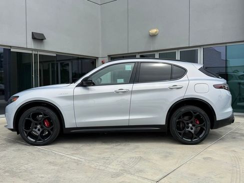 New 2026 Alfa Romeo Stelvio Sprint w/ Convenience Package AWD/4WD image 3