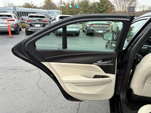 Used 2022 Cadillac CT4 Luxury w/ Sun And Sound Package image 43