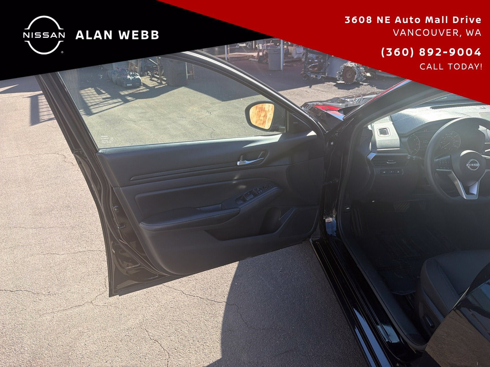 Used 2024 Nissan Altima 2.5 SV AWD/4WD image 9