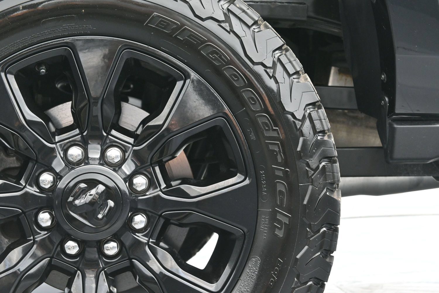 Used 2024 RAM 2500 Limited AWD/4WD image 44