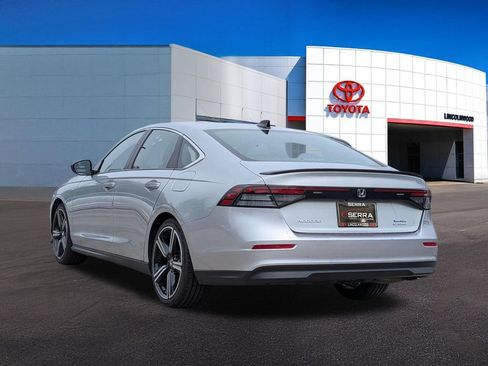 Used 2024 Honda Accord Sport image 13