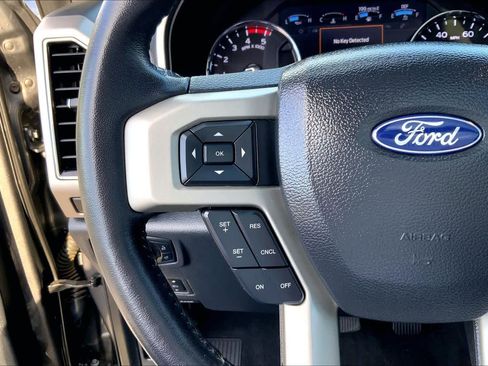 Used 2022 Ford F250 Lariat w/ Tremor Off-Road Package image 19