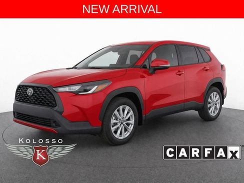 Used 2023 Toyota Corolla Cross LE AWD/4WD image 1