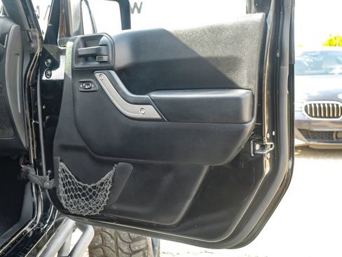 Used 2011 Jeep Wrangler Unlimited Sport AWD/4WD image 39