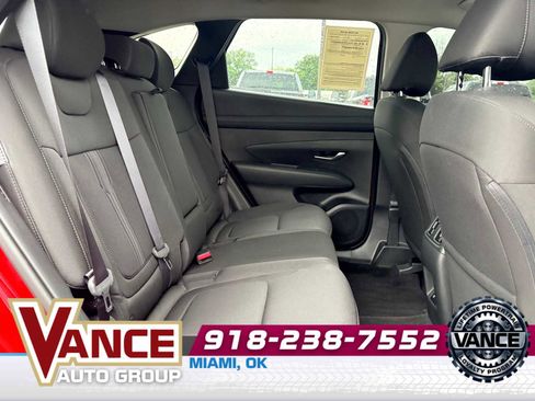 Used 2026 Hyundai Tucson SEL FWD image 17