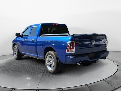 Used 2017 RAM 1500 Express AWD/4WD image 3