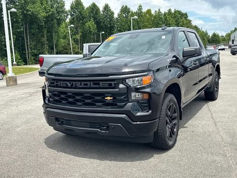 Used 2024 Chevrolet Silverado 1500 Custom AWD/4WD image 8