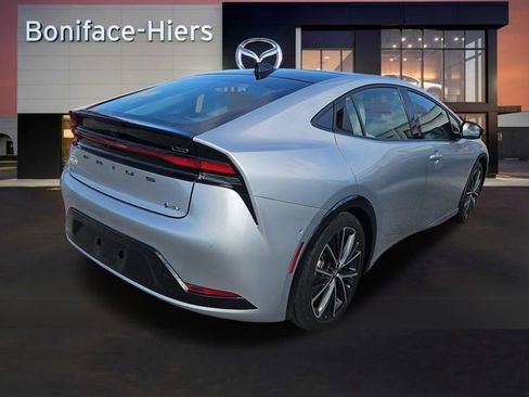 Used 2024 Toyota Prius Limited w/ Limited Premium Package FWD image 4
