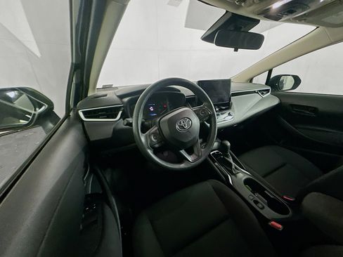 Used 2024 Toyota Corolla LE FWD image 18