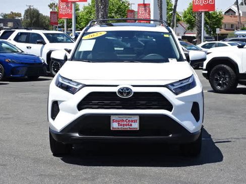 Used 2025 Toyota RAV4 XLE w/ Convenience Package FWD image 3
