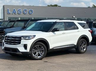Certified 2025 Ford Explorer Active w/ Active Comfort Package AWD/4WD video 1