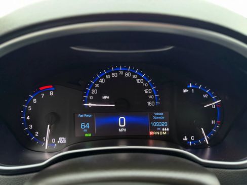 Used 2015 Cadillac SRX FWD image 16