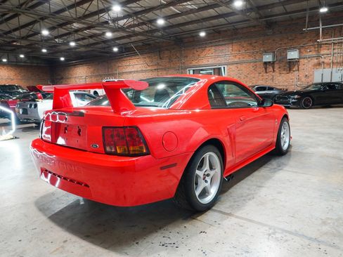 Used 2000 Ford Mustang Cobra RWD image 16