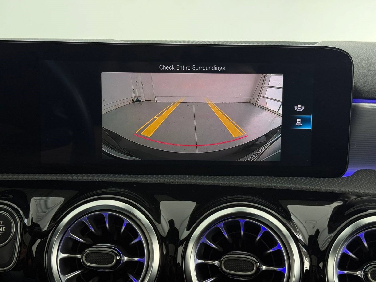 Used 2022 Mercedes-Benz A 220 image 17