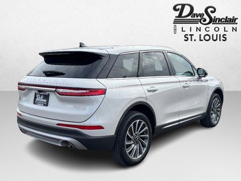 Certified 2023 Lincoln Corsair Reserve w/ Equipment Group 201A image 5