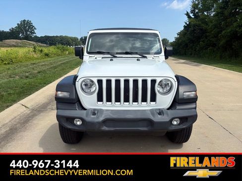 Used 2022 Jeep Wrangler Unlimited Sport AWD/4WD image 13