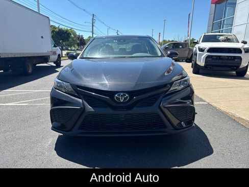 Used 2024 Toyota Camry SE FWD image 9