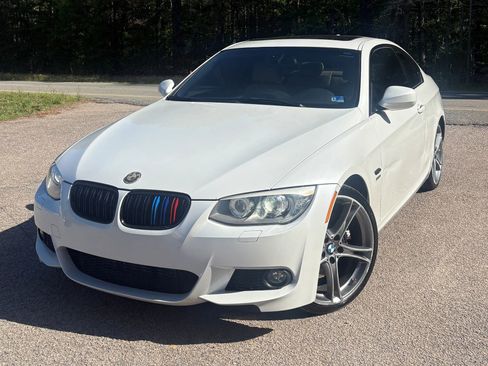Used 2013 BMW 335i xDrive Coupe AWD/4WD image 38