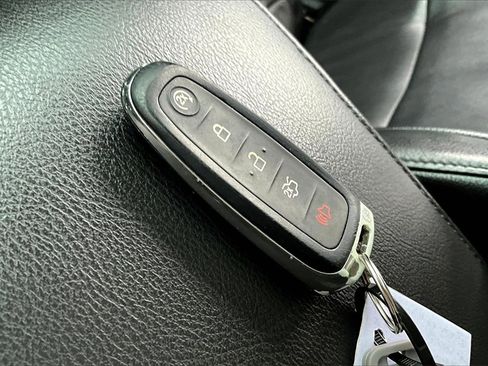 Used 2019 Ford Flex Limited image 10