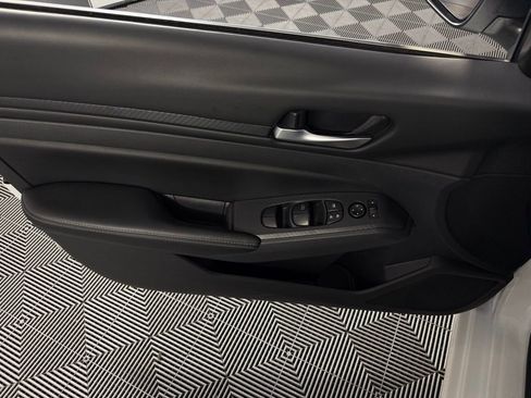 Used 2025 Nissan Altima 2.5 SV image 22