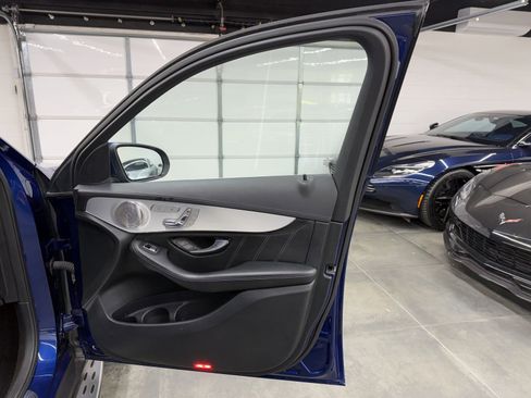 Used 2021 Mercedes-Benz GLC 63 AMG 4MATIC image 23