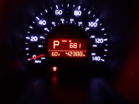 Used 2017 Kia Soul image 16