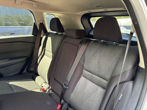 Used 2025 Nissan Rogue SV image 38