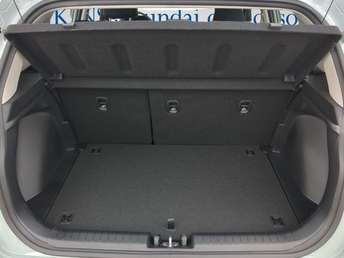 New 2026 Hyundai Venue SEL FWD image 10