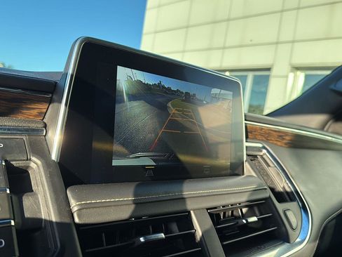 Used 2023 Chevrolet Tahoe Premier image 24