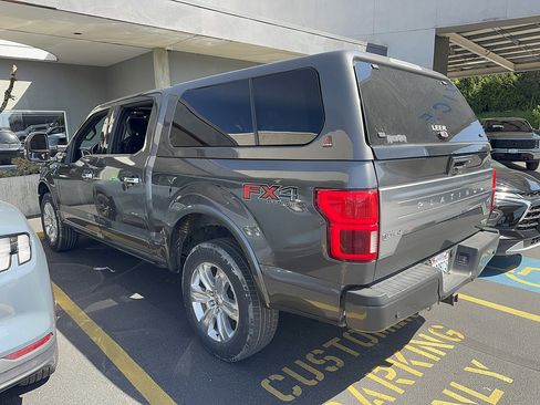 Used 2020 Ford F150 Platinum w/ Equipment Group 701A Luxury AWD/4WD image 3