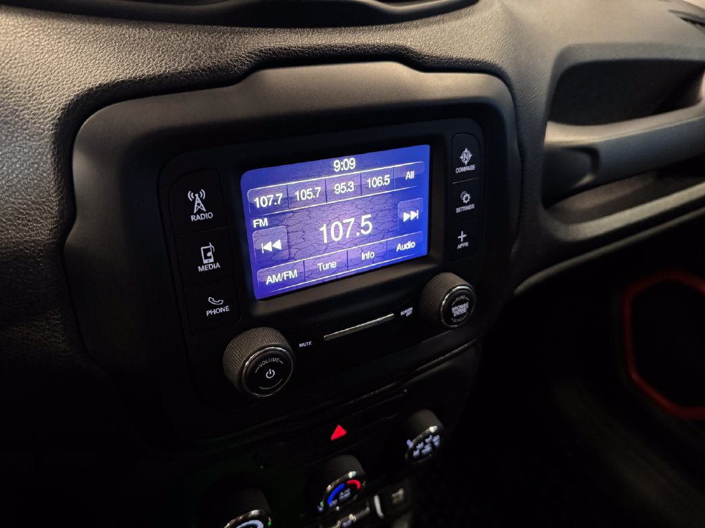 Used 2020 Jeep Renegade Sport AWD/4WD image 12