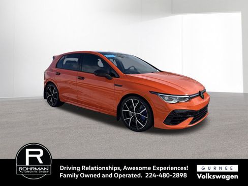 Used 2023 Volkswagen Golf R image 2