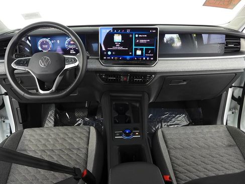 Used 2025 Volkswagen Tiguan S FWD image 24