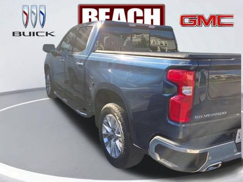 Used 2021 Chevrolet Silverado 1500 LTZ AWD/4WD image 3