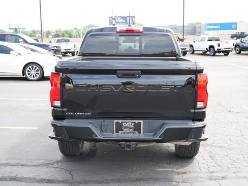 Used 2025 Chevrolet Colorado Z71 w/ Z71 Convenience Package 2 AWD/4WD image 7