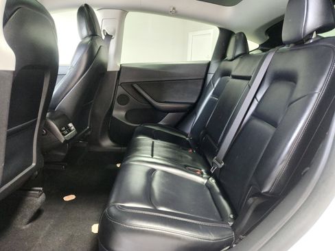 Used 2021 Tesla Model Y Performance AWD/4WD image 13