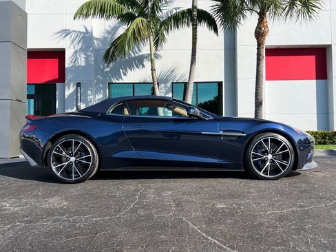 Used 2014 Aston Martin Vanquish Volante image 7
