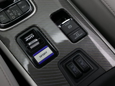 Used 2022 Mitsubishi Outlander LE AWD/4WD image 24