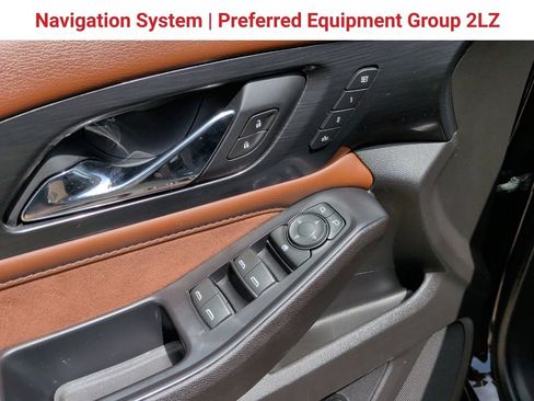 Used 2021 Chevrolet Traverse High Country w/ LPO, Floor Liner Package AWD/4WD image 12